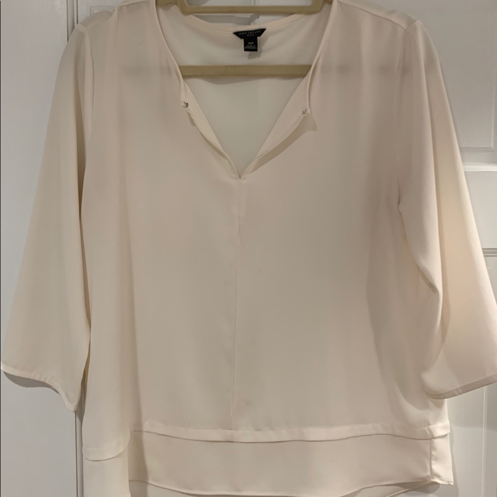 Like new Ann Taylor Off White Blouse size MP